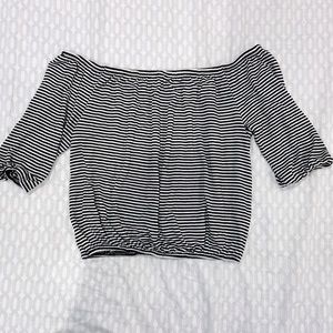 STRIPED OFF THE SHOULDER TOP